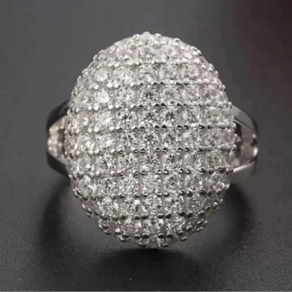 NEW BELLA 925 STERLING SILVER ENGAGEMENT RING, CUTE RING, SHINY RING. - Picture 4 of 7